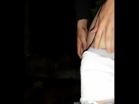 ❤️ Tumalon ang kapitbahay ko sa pader ng quarantine ko ❤️ Porno sa amin